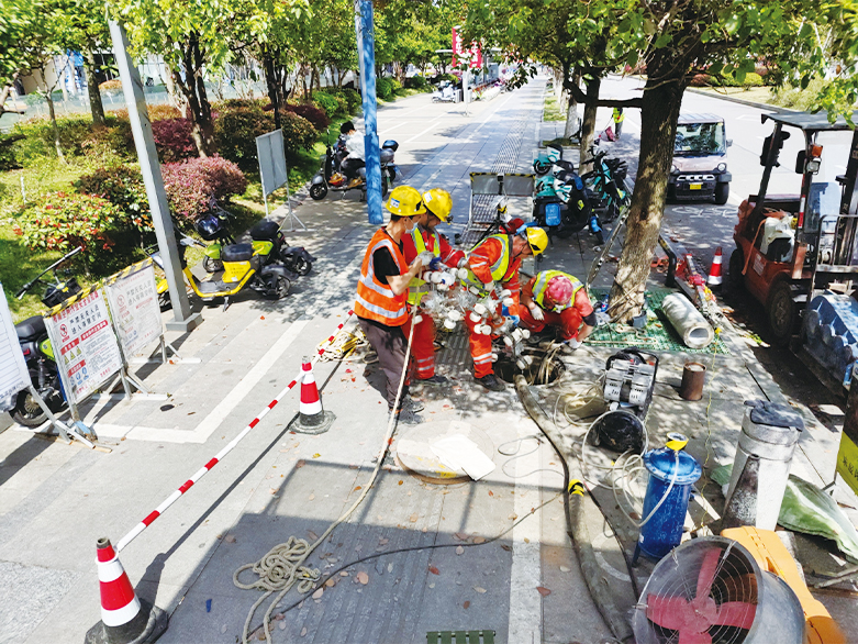  马鞍山UV-CIPP紫外光固化修复